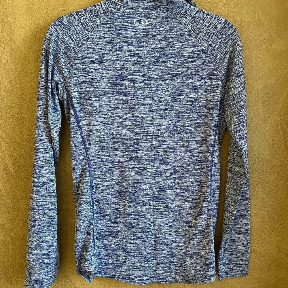 Under Armor Top - Picture 4 of 7
